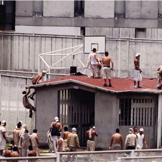 Hay más de 43 mil presos en hacinamiento en el país: SSP