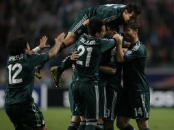 Los pupilos de José Mourinho visitarán este domingo a los chicos de Vilanova en partido de la Liga española. ARCHIVO  /