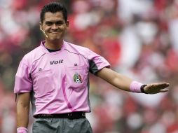 Jorge Antonio Pérez Durán pitará el juego de la fecha 12 del Torneo Apertura. MEXSPORT  /