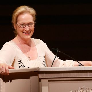 Dona Meryl Streep un millón de dólares al Teatro Público de Nueva York