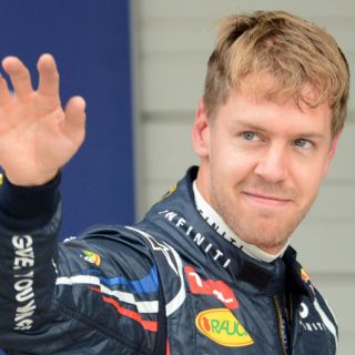 Vettel el mejor en el último libre; Alonso undécimo