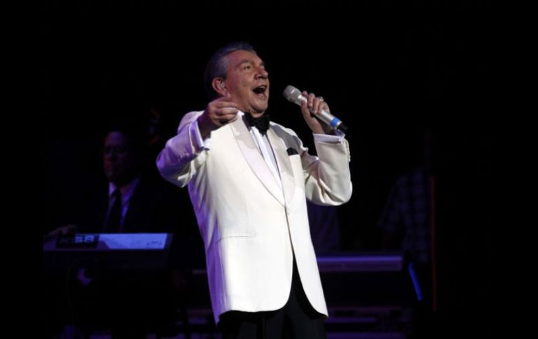 En cuanto a su salud Muñiz, con la sencillez que lo caracteriza, expresó que ha estado muy bien y con mucho trabajo. ARCHIVO  /