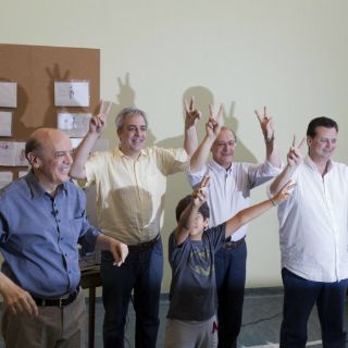 Brasileños emiten sufragio con tranquilidad