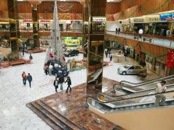 Logró convocar a los más importantes comerciantes de la región para construir y fundar en el año de 1974 Plaza Patria. ARCHIVO  /