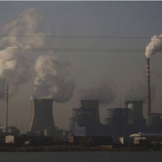 La UE lanza una campaña para reducir emisiones en 2050