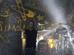 ''Muchas gracias a los fans, ¡Viva México!, los queremos México'', fueron las palabras con las que la banda abandonó el escenario. NTX  /