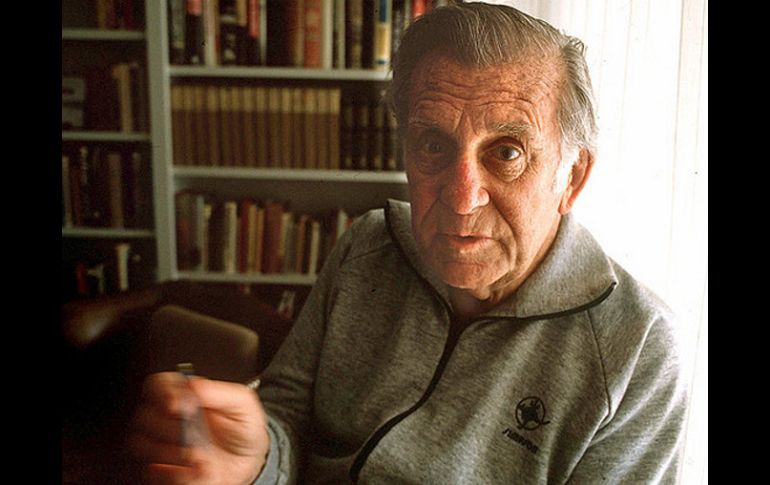 El año de 1999 deja de existir el escritor Morris West. ARCHIVO  /