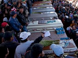 Pérez Molina ha puesto a ordenes de la Justicia a siete militares que admitieron haber disparado contra campesinos. ARCHIVO  /