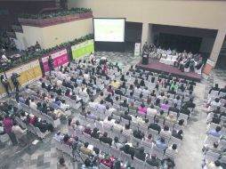 PRESENTACIÓN. Un representante por cada uno de los 15 ejes temáticos explicó los indicadores incluidos en el documento.  /