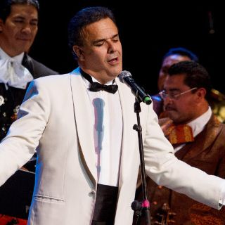 Reconoce Festival de Música Mexicana a Fernando de la Mora