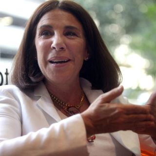 Sabina Berman explica su experiencia sobre el buceo