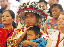De los cuatro millones 800 mil habitantes en Chiapas, poco más de la cuarta parte corresponde a población indígena. ARCHIVO  /