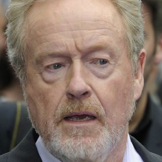 Da Ridley Scott detalles de secuelas de ''Prometheus'' y ''Blade runner''