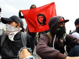 Víctimas piden participación en los diálogos de paz que se darán en La Habana y Oslo. AP  /