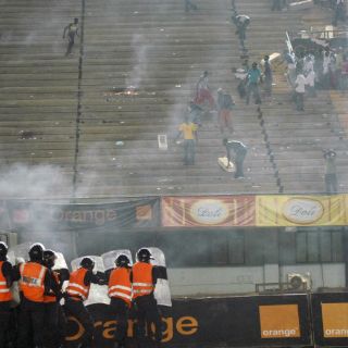 Senegal se disculpa por incidentes en Dakar