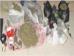 Crystal, cocaína, mariguana y semillas de mariguana fueron parte de lo incautado. ESPECIAL  /