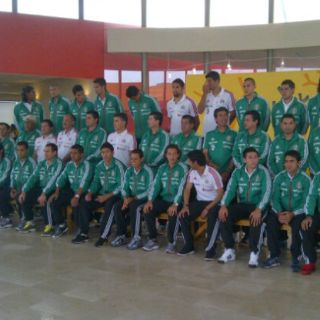 México y El Salvador llegan a Torreón