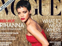 La cantante aseguró que desde hace tiempo que no sale al cine o a cenar. En la imagen, la portada de la revista Vogue. ESPECIAL  /