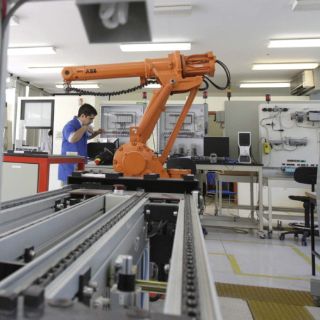 Tec de Monterrey presenta nuevas maestrías