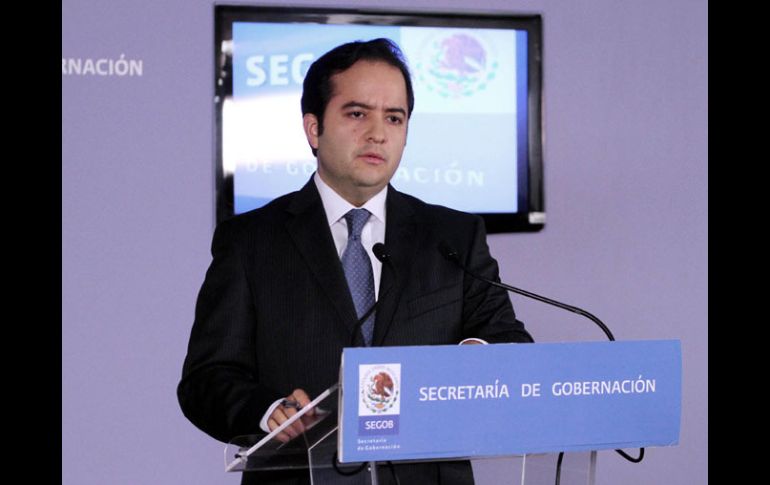 El secretario Poiré firmó el Acuerdo de Cooperación entre el Gobierno de México y la ONU para combatir al narco. ARCHIVO  /