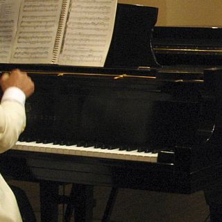 Ofrecerán concierto de piano en favor de la educación musical