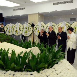 Llega a Camboya el cuerpo de ex monarca Norodom Sihanouk