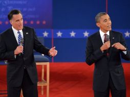 El mandatario demócrata Barack Obama y su rival republicano Mitt Romney se enfrentaron ayer en el segundo debate. ARCHIVO  /