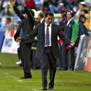 Galindo quiere a Santos entre los primeros