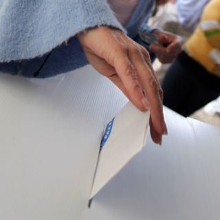 Consejo Electoral de Ecuador convoca a comicios