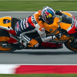 Pedrosa logra el mejor tiempo en Malasia
