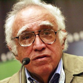 Carlos Monsiváis, autor difícil de traducir: Jean Franco