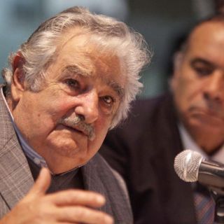 Lo 'intolerable' es el narcotráfico, no el consumo: Mujica