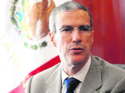 Jose González, presidente del senado cuando el Centro fue creado, afirmó que éste impulsaría la actividad legislativa.  /