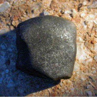 Meteorito revela existencia de agua líquida en el sistema solar