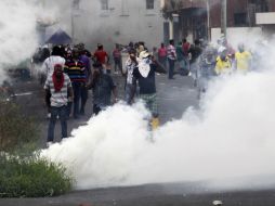 Enfrentamientos de manifestantes contra la policía. REUTERS  /