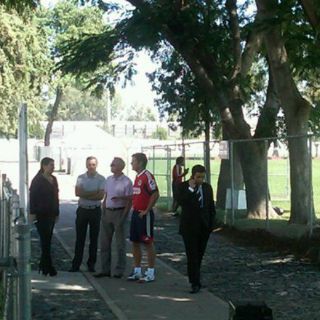 Cruyff supervisa proyecto en Verde Valle