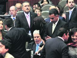 Beltrones se vio desencajado en su curul en San Lázaro. Lo sucedido en el Senado con la reforma laboral no le agradó. EL UNIVERSAL  /