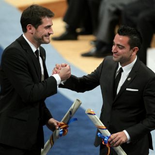Iker y Xavi roban cámara en Oviedo