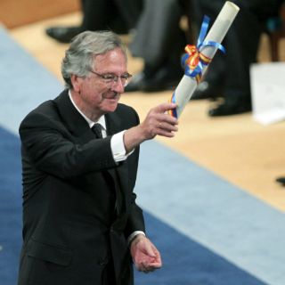 Moneo apuesta por arquitectura comprometida con la ciudad