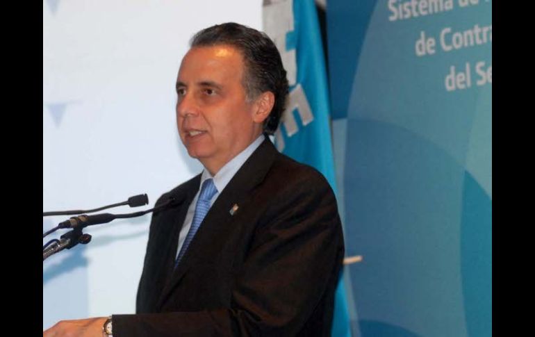 El funcionario federal aseveró que es imposible competir cuando un producto ingresa al país por debajo de su precio. NTX  /