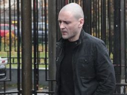 Serguéi Udaltsov acudió hoy a declarar a la sede del Comité de Instrucción de Rusia. EFE  /