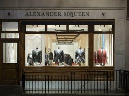 En la tienda, se podrán adquirir colecciones masculinas y, en un futuro, se ofrecerá un servicio de trajes a medida. EFE  /