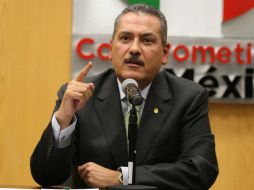 El coordinador del partido tricolor asegura que buscarán que no se ponga en riesgo la estabilidad laboral. ARCHIVO  /