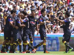 Rolfi Montenegro festeja el gol americanista. EL UNIVERSAL  /