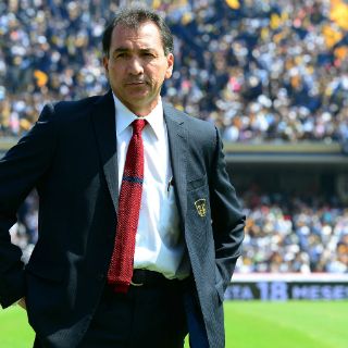 Mario Carrillo, cesado de Pumas