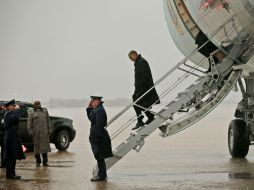 Obama regresó hoy a Washington antes de lo previsto desde Orlando (Florida), donde tenía planeado un evento de campaña. AP  /