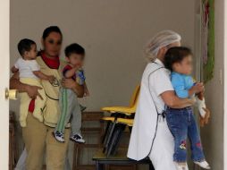 El protocolo de seguridad fue activado por los empleados. Bomberos señalaron que el desalojo se hizo en completo orden. ARCHIVO  /