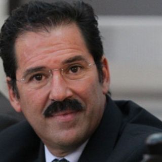 Jesús Casillas se deslinda de irregularidades administrativas en el Congreso