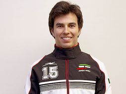 Sergio Pérez porta uno de los modelos que presentará en Austin, Texas. ESPECIAL  /