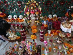 La tradición conjuga a dos culturas diferentes. EFE  /